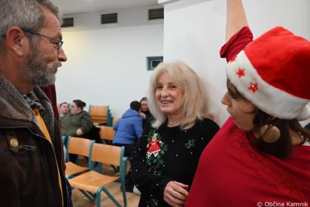 Varovance Društva Sožitje Kamnik obiskal Božiček (1)